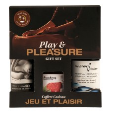 Hemp Seed by Night Play and Pleasure Gift Set - Strawberry Hemp Seed by Night Play and Pleasure Gift Set - Strawberry
